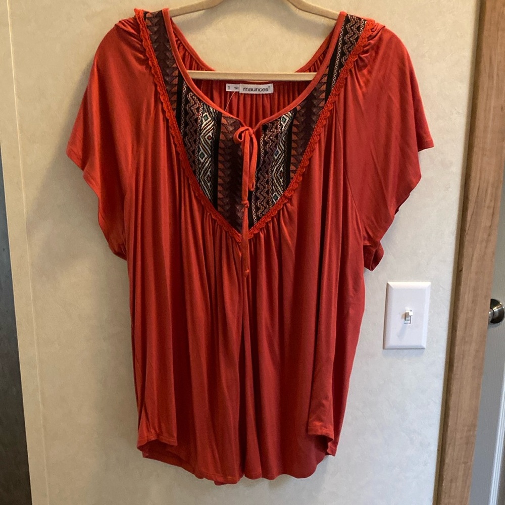 Short sleeve blouse from Maurice’s, size 1 (their size) it’s either a xxl or 1x